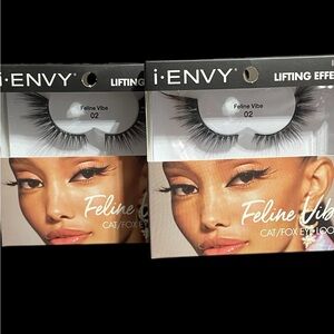 I Envy Feline Vibe Cat/Fox Eye Lashes Set of 2 NIB